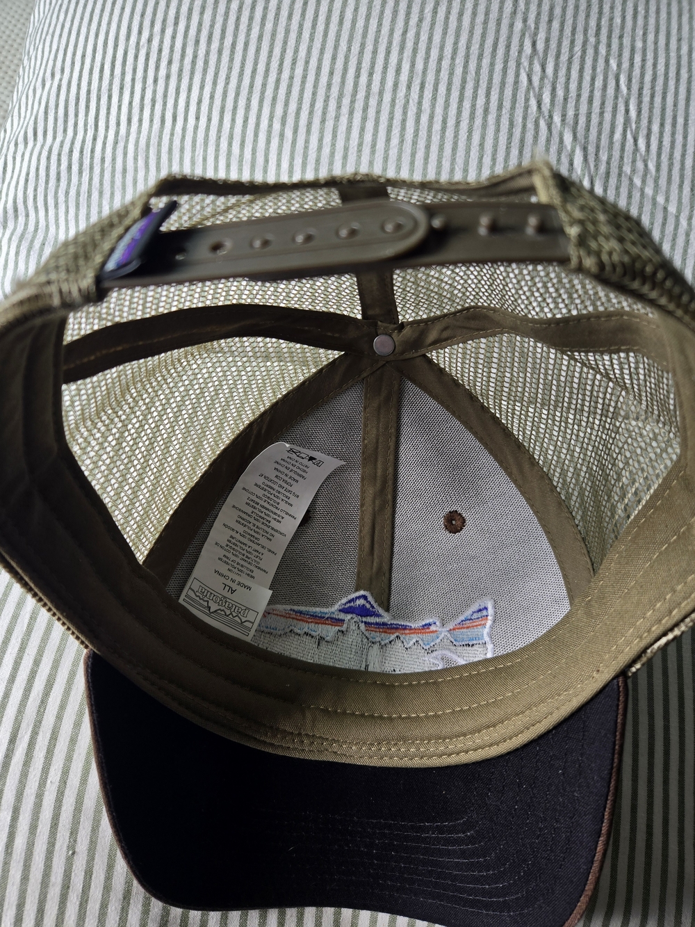 Lot of 2 Patagonia Fitz Roy Trout Hats - Picture 4 of 6